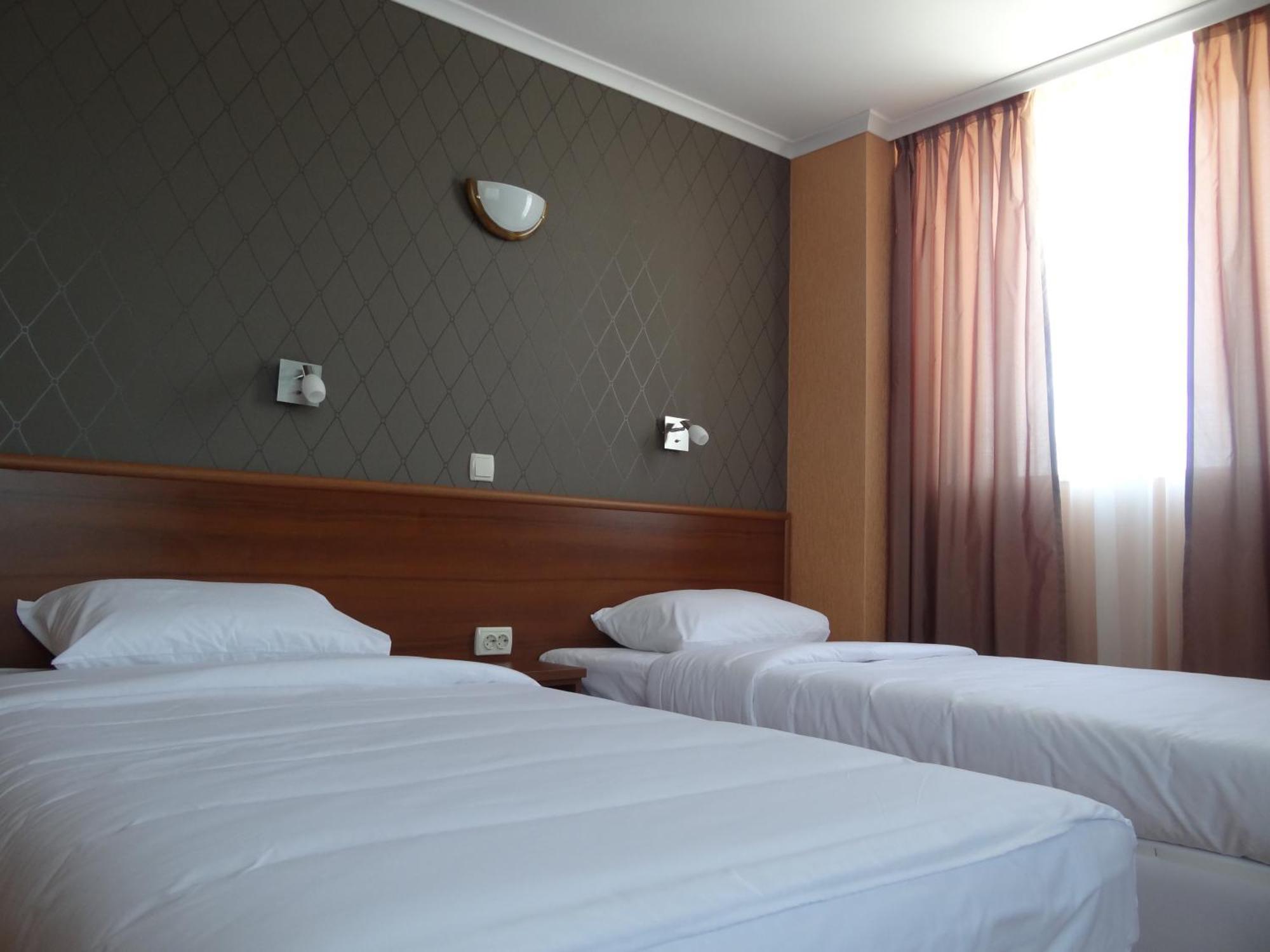 Hotel Elit Pernik Exterior photo